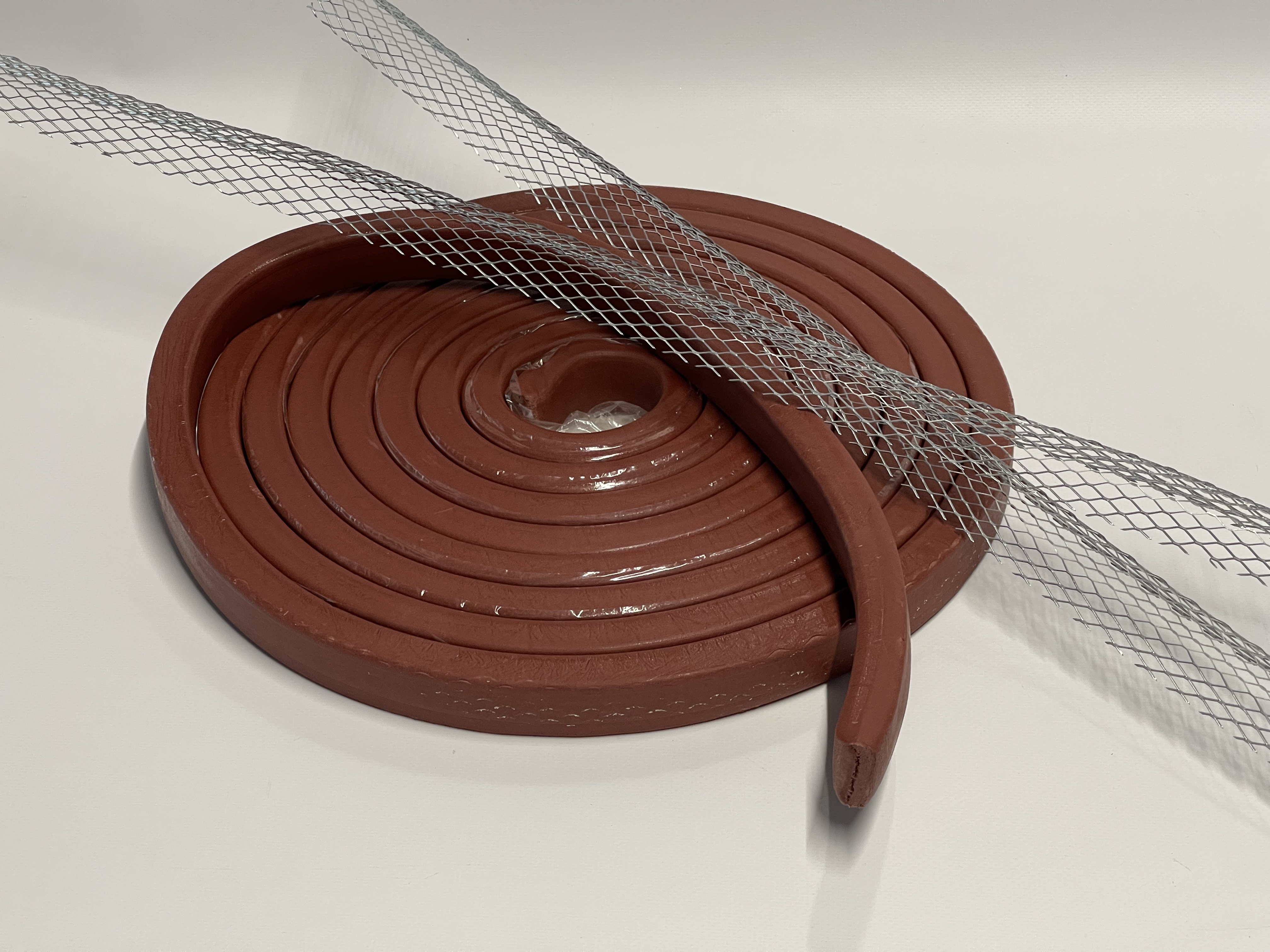 Бентонітовий шнур: технічний аналіз та експеримент