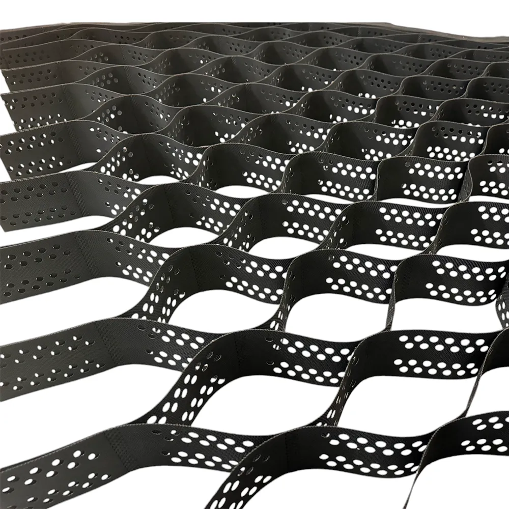 Volumetric geogrid GR 30/15, height 15 cm, cell 20x20 cm, size 3x5 m (15 sq.m.)