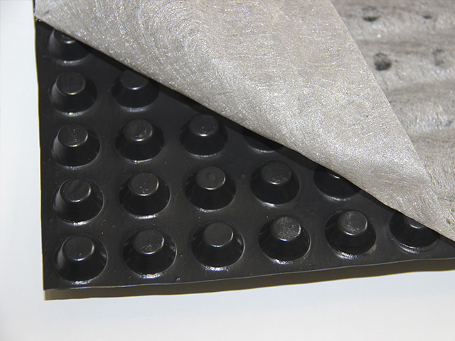 Spike-shaped membrane with geotextile SNTDRAIN DL8 GEO eco (450 GR HDPE 90 GR PP DUPONT) 2X20 meters